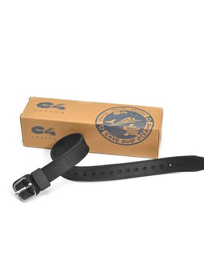 Coltello Sub C4 Naifu S con fodero 144 mm