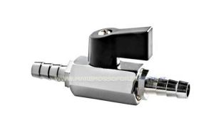 Rubinetto per carburante con portagomma