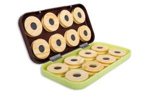 Scatola con 16 avvolgi lenza rotondi porta finali