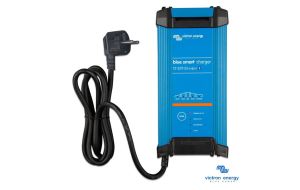 Carica batteria impermeabili IP22 Victron Blue Smart 12V 20A (3) Bluetooth
