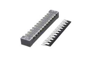 Morsettiera elettrica 12 poli Nera max 600V 15A