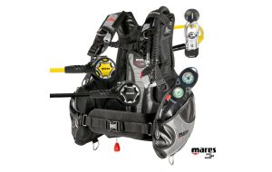 Attrezzatura Subacquea Mares Gav Rock con erogatori e profondimetro